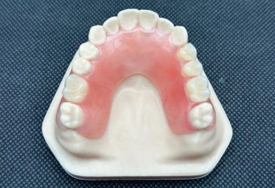 Flexible-Denture